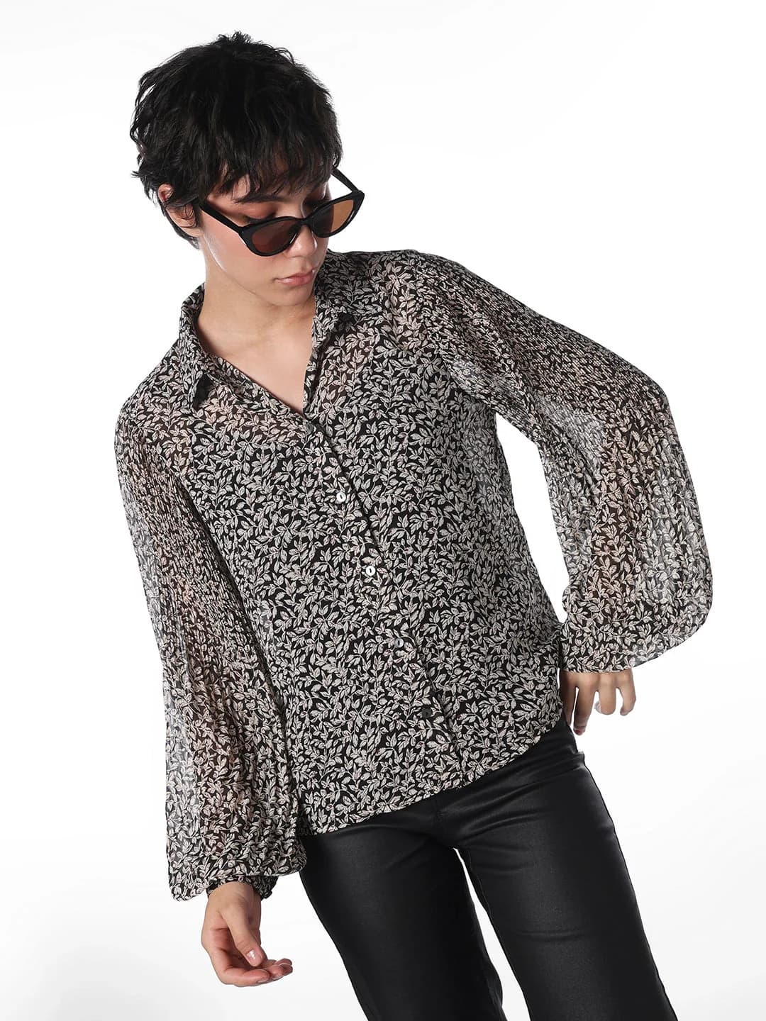 Women's Black Casual Printed Regular Fit Shirt