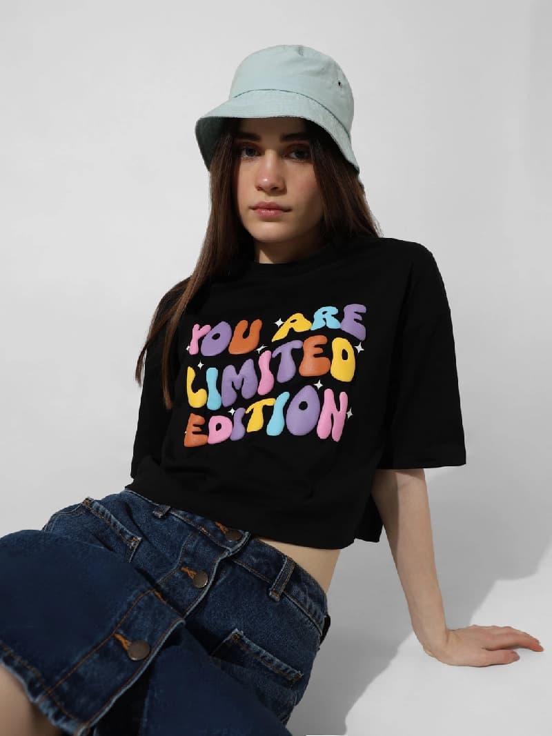 Women's Black Casual Printed Oversized Fit Tshirt