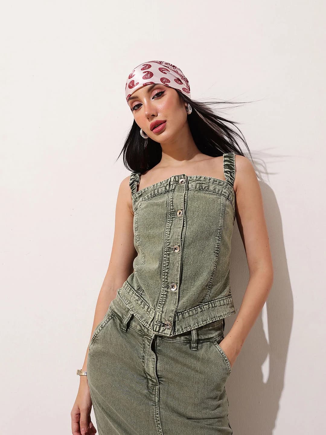 Women's Green Casual Solid Regular Fit Top