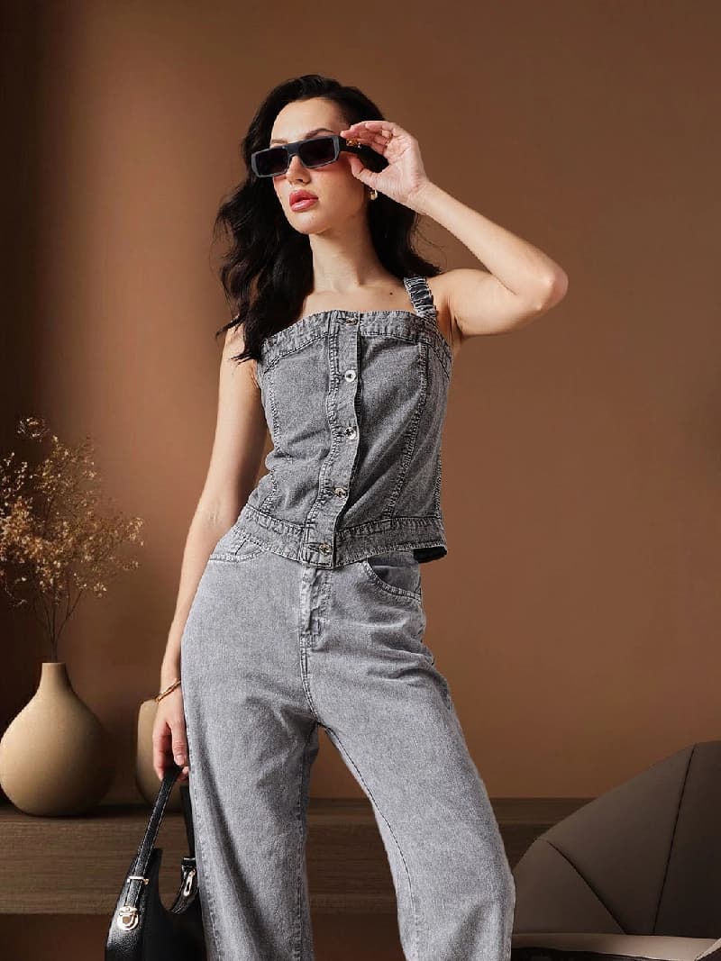 Women's Grey Casual Solid Regular Fit Top