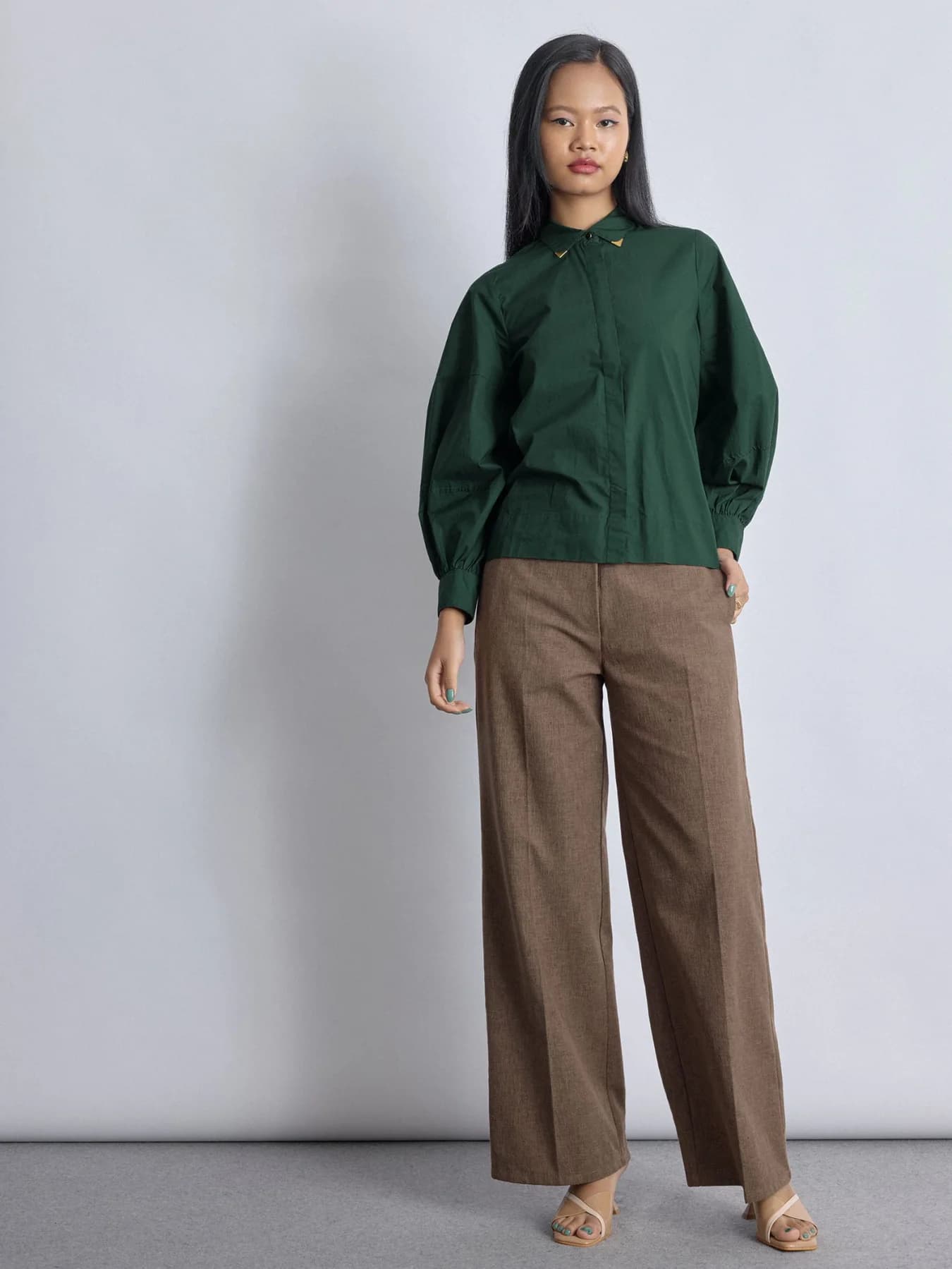 Women's Green Casual Solid Regular Fit Shirt