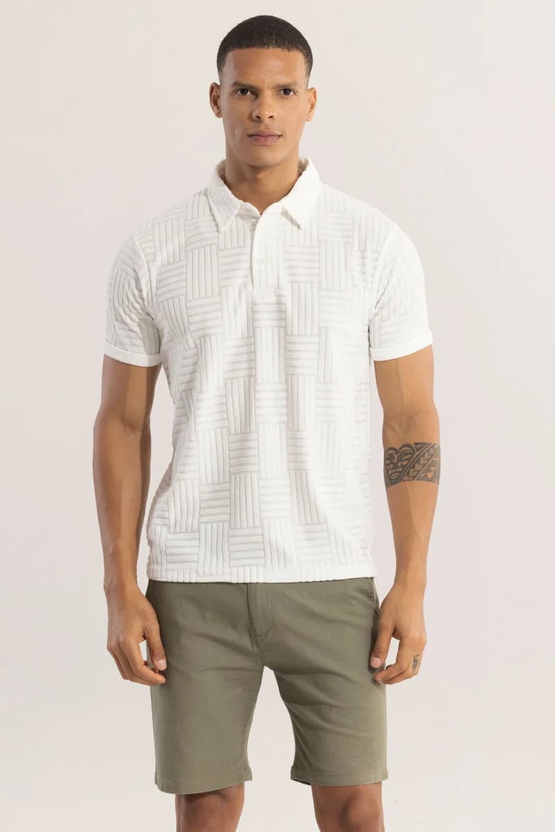 Men's White Casual Textured Slim Fit Polo Tshirt