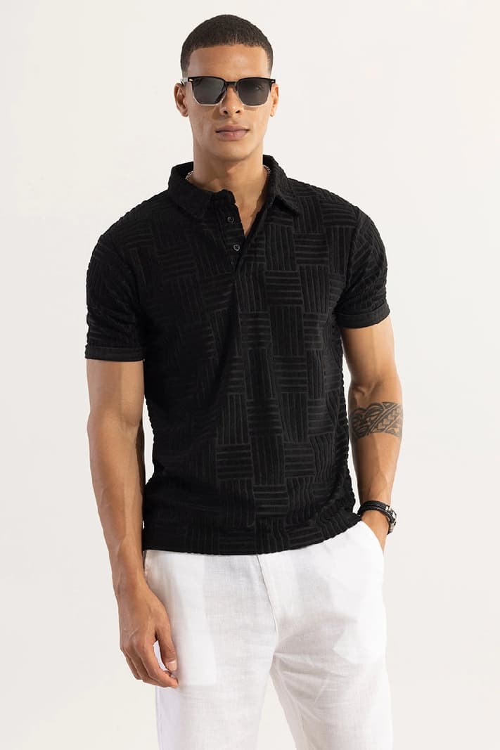 Men's Black Casual Textured Slim Fit Polo Tshirt