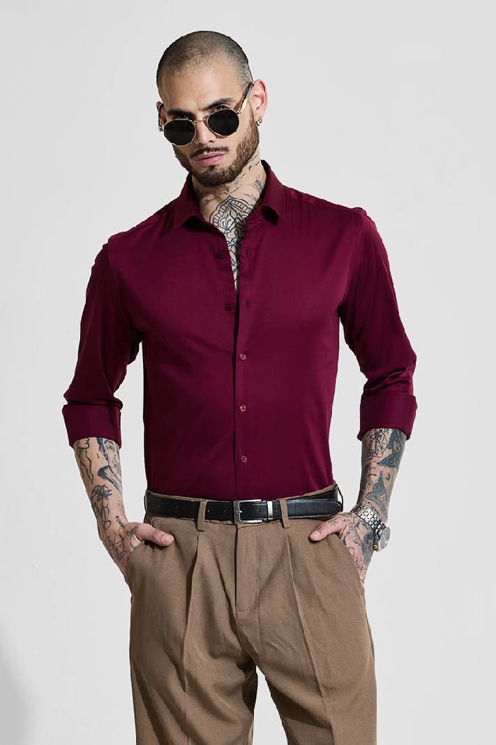 Men's Red Party Solid Slim Fit Shirt