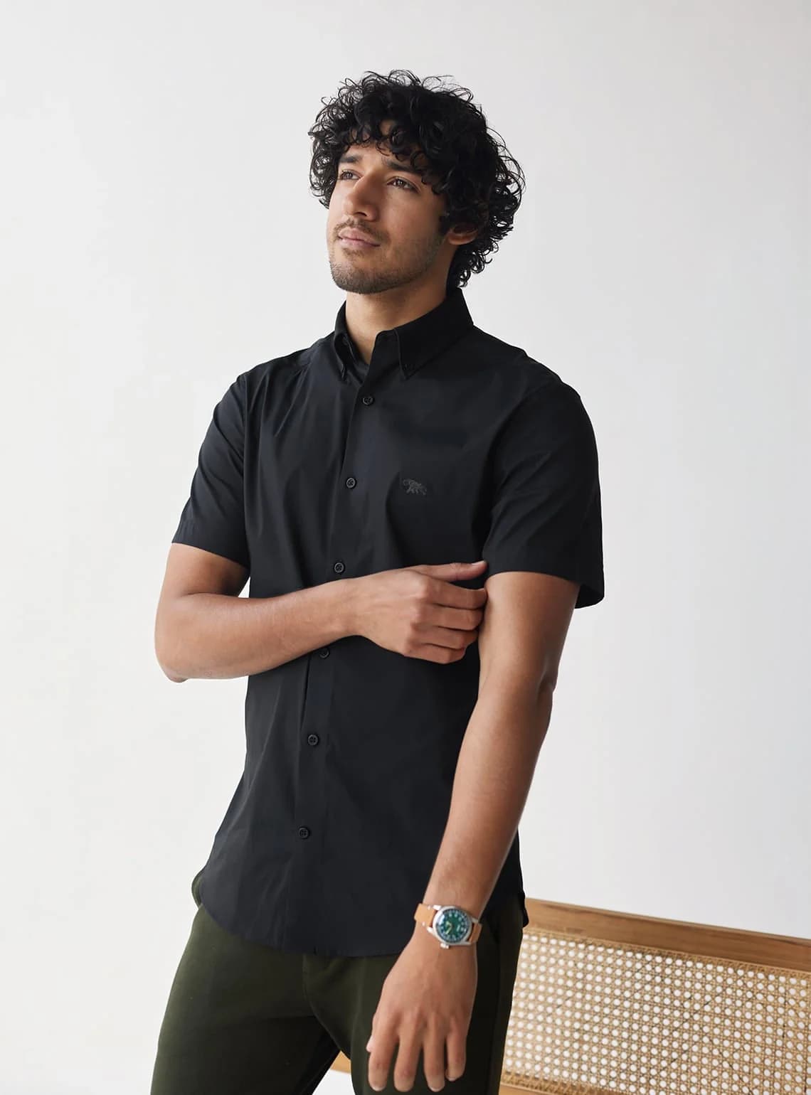 Men's Black Formal Solid Slim Fit Cotton Shirt