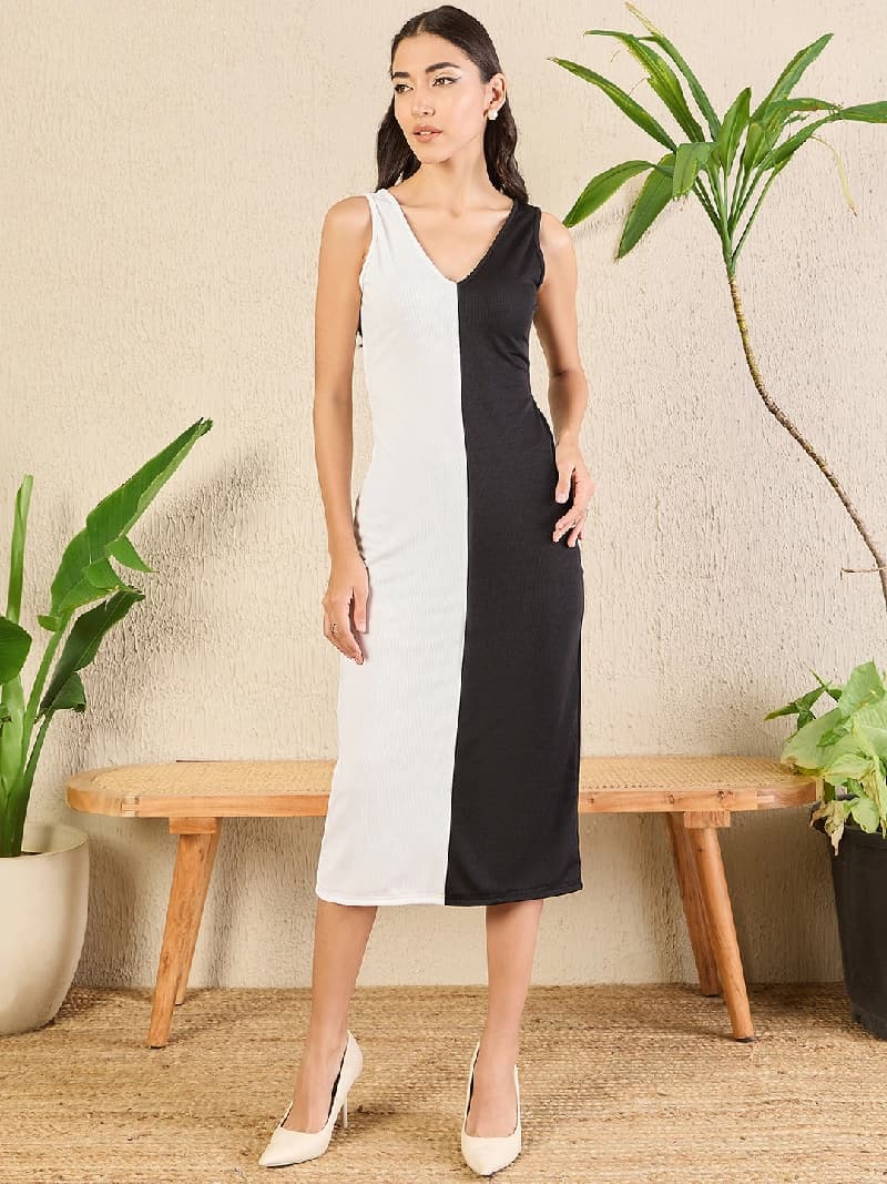 Women's Black Casual Solid Skinny Fit Dress