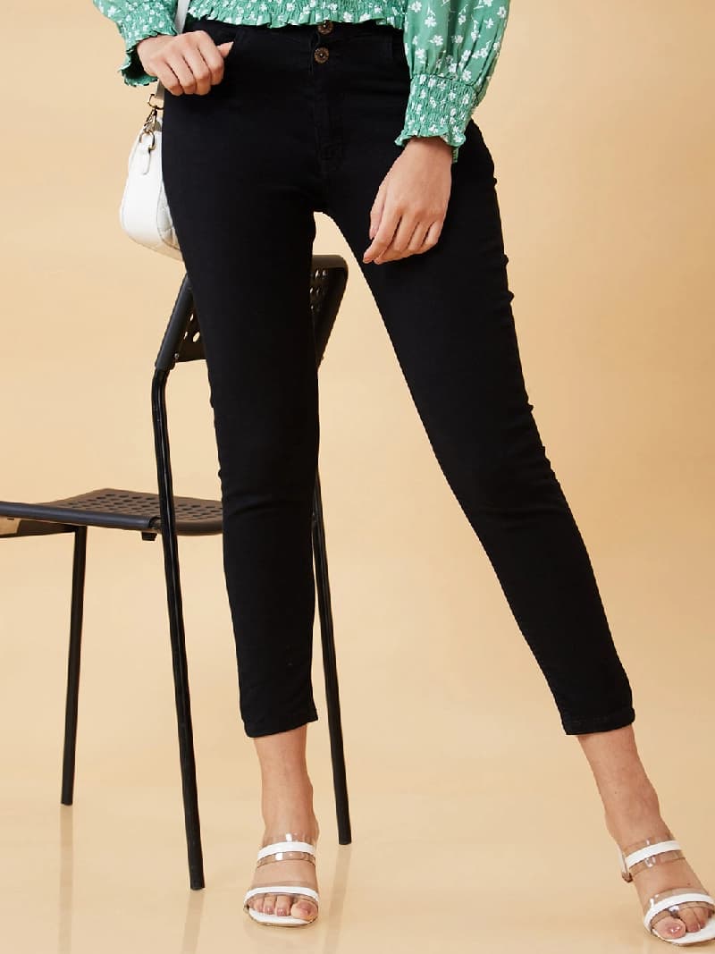 Women's Black Casual Solid Skinny Fit Jeans