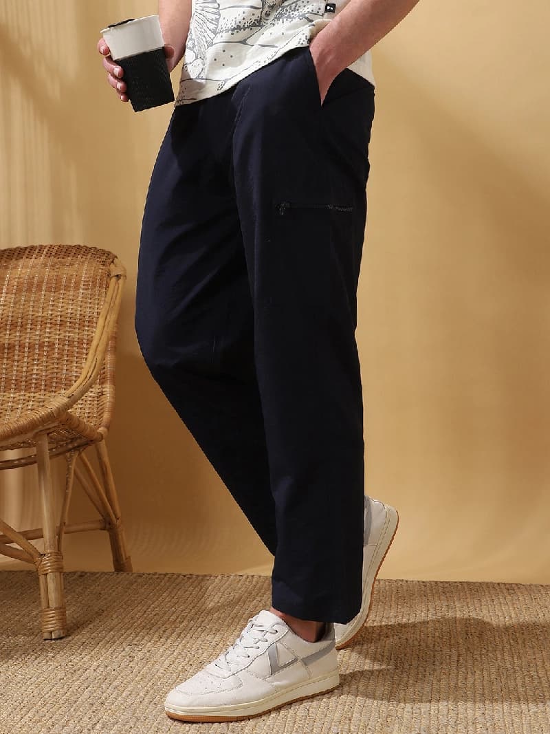 Men's Navy Casual Solid Straight Fit Trouser