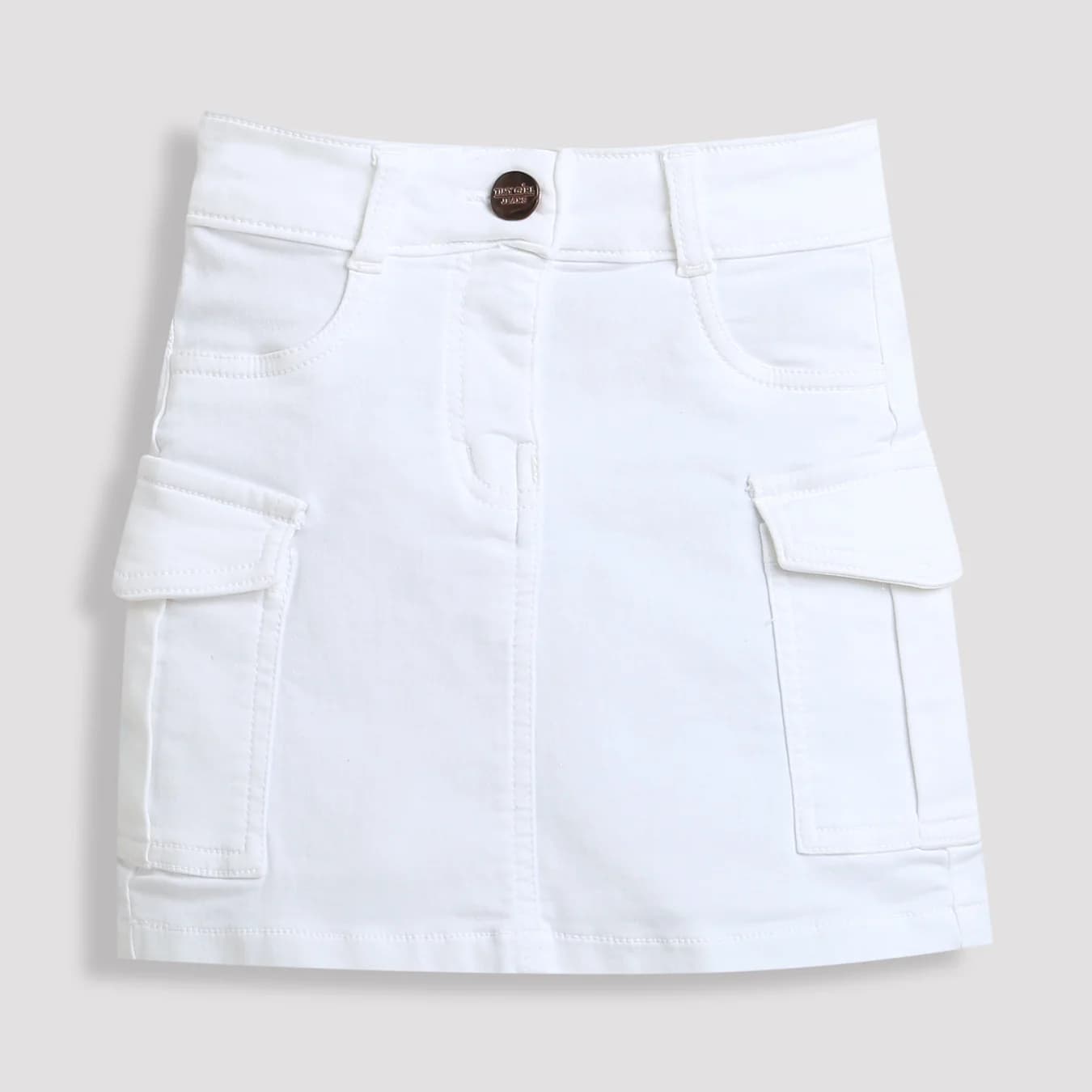 Girls White Regular Fit Below Knee Solid Shorts