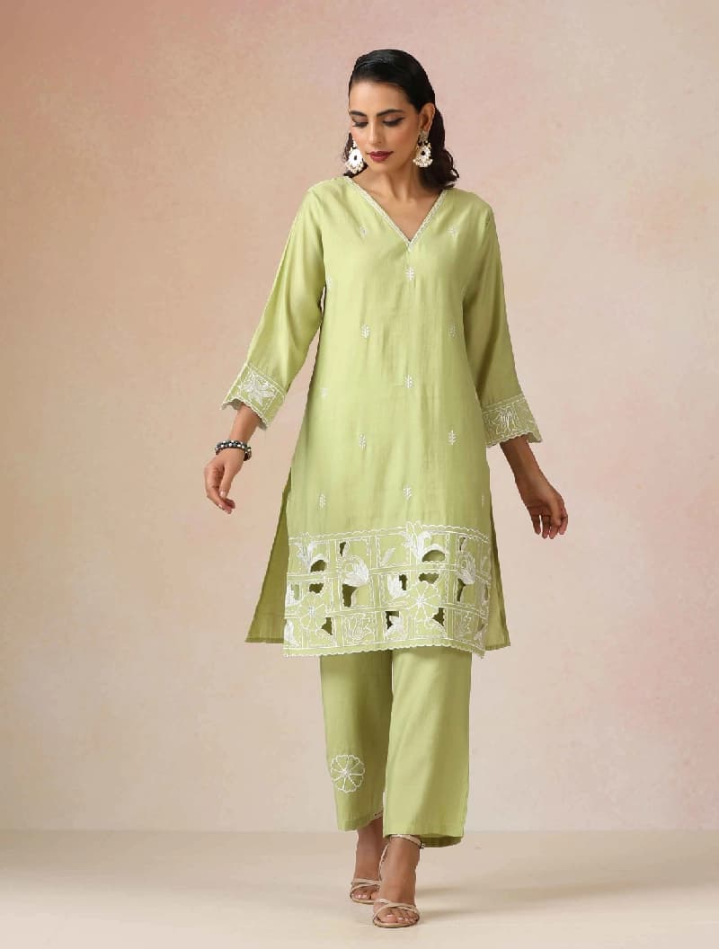 Women's Green Festive Three Quarter Sleeves Kurta Set