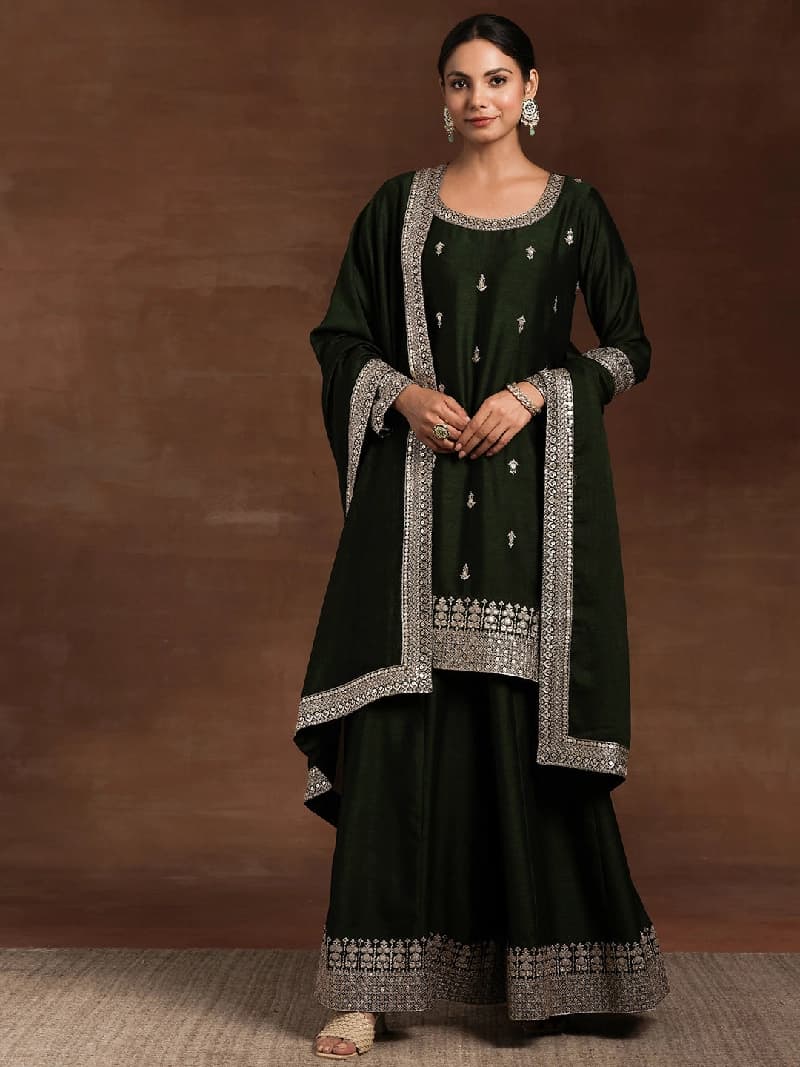 Women's Black Festive Floral Kurta Set