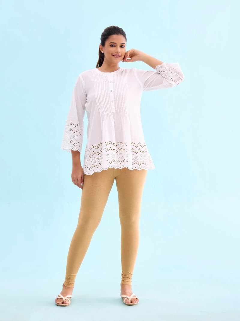 Women's Beige Casual Solid Slim Fit Legging