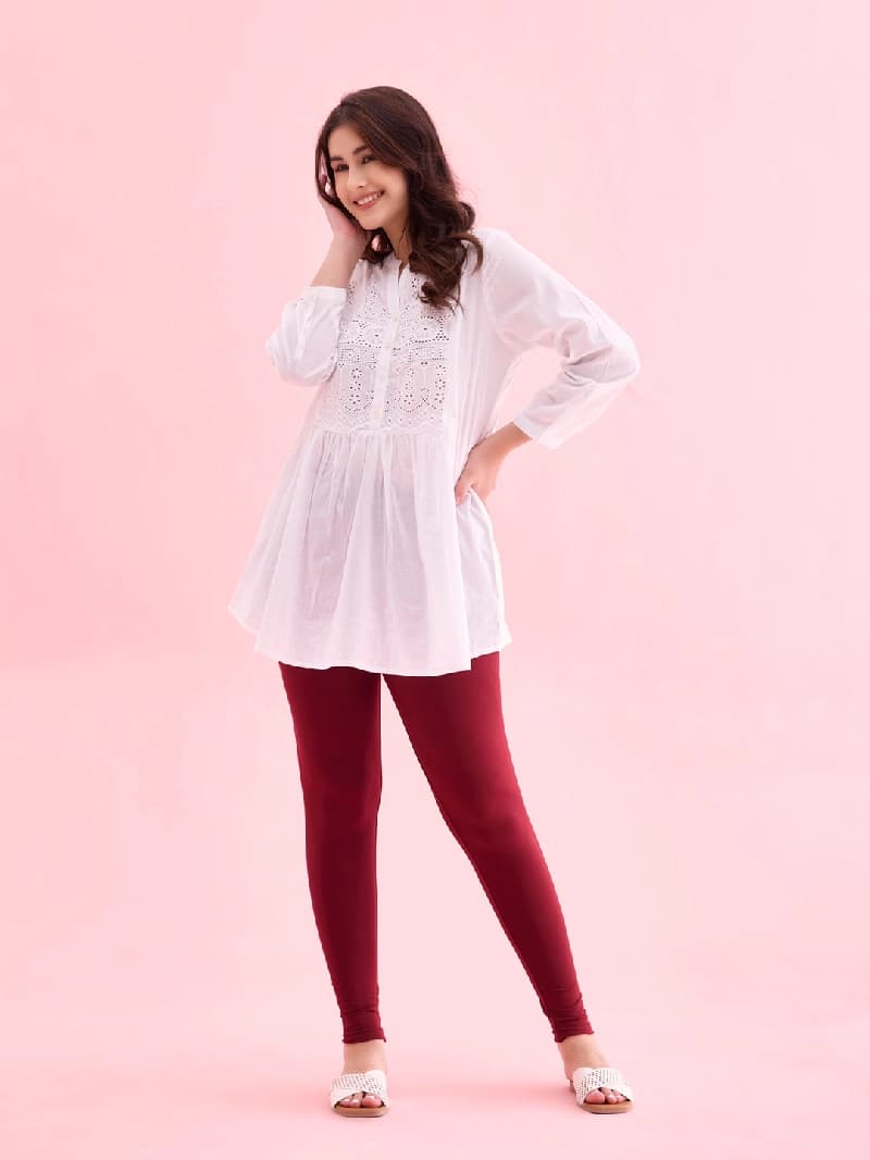 Women's Red Casual Solid Slim Fit Legging