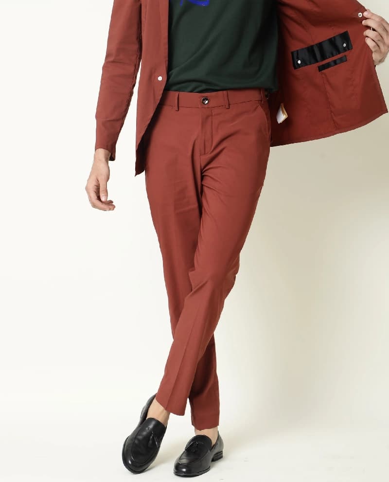 Men's Red Casual Solid Slim Fit Trouser