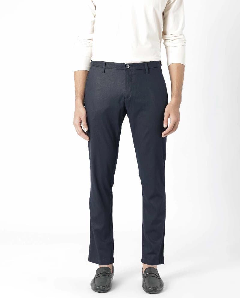 Men's Navy Casual Solid Straight Fit Trouser