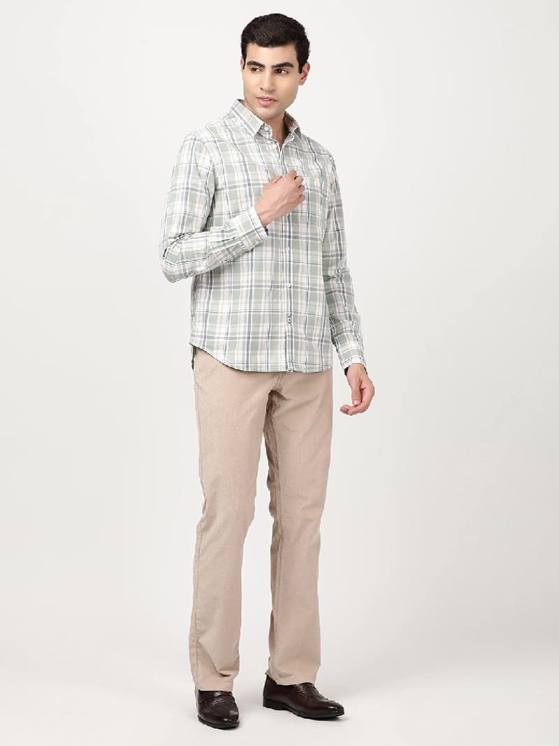 Men's Beige Casual Solid Straight Fit Trouser