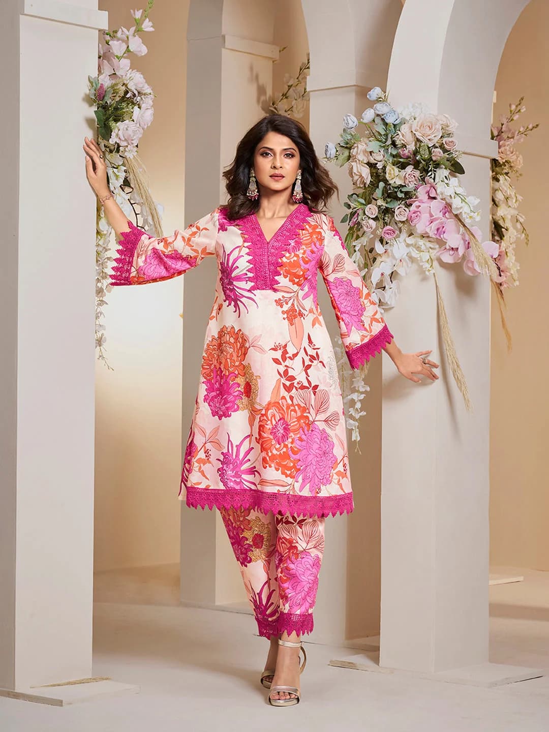 Women's White Festive Printed Kurta Set