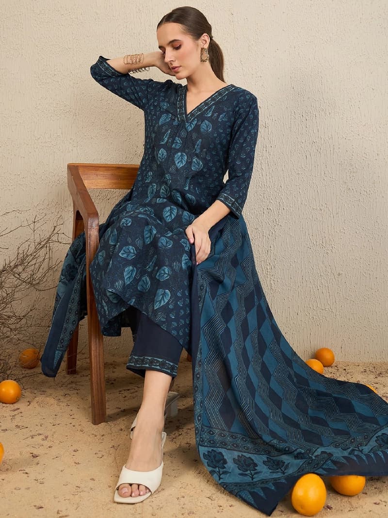 Women's Blue Festive Printed Kurta Set
