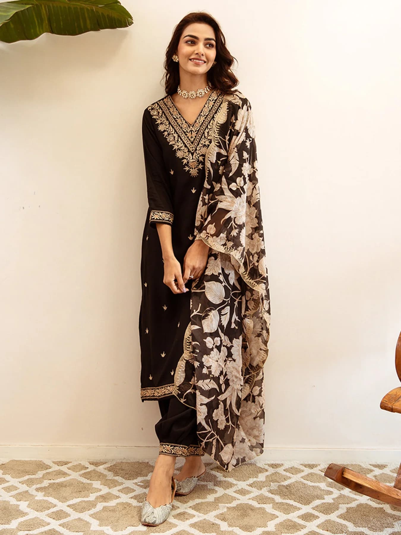 Women's Black Festive Kurta Set
