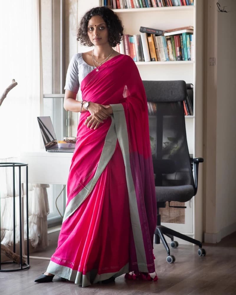 Women's Pink Casual Solid Regular Fit Saree
