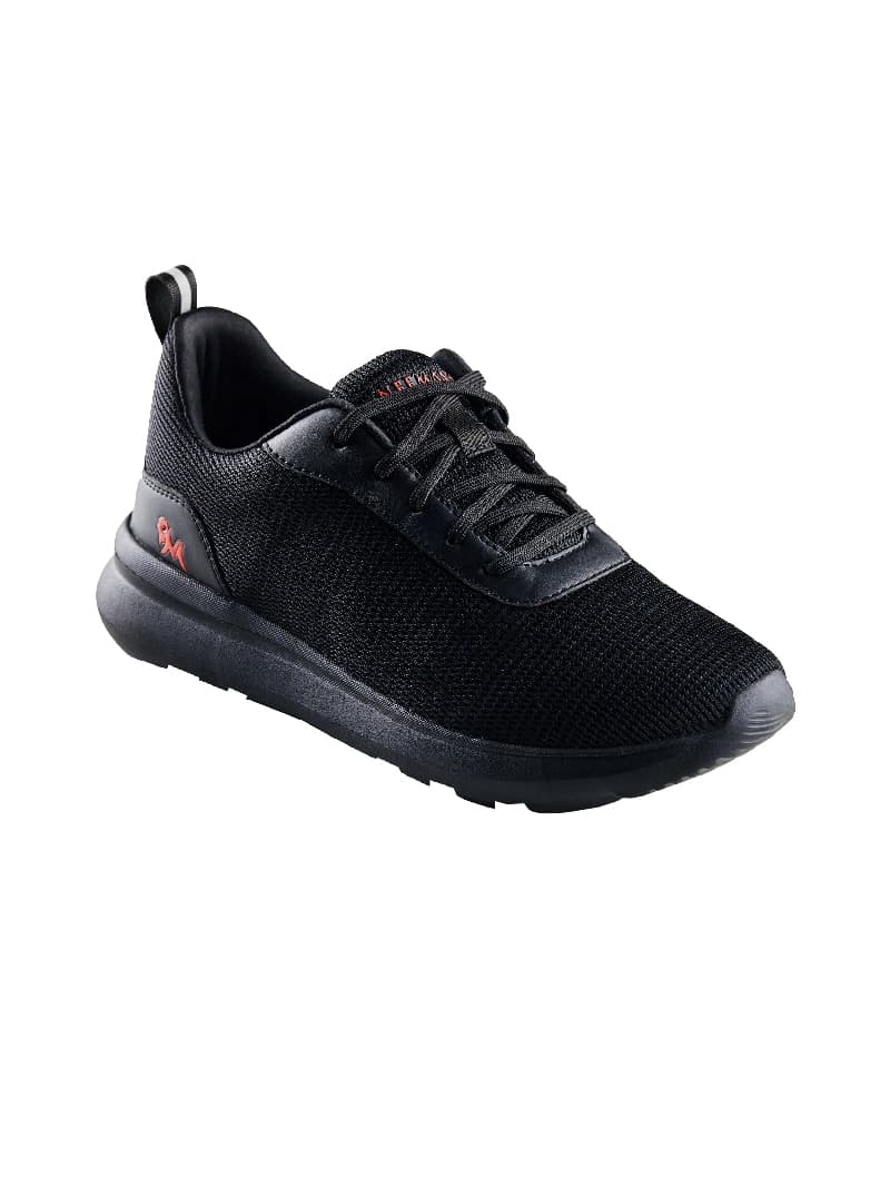Men's Black Tread Basics Walking Sneakers