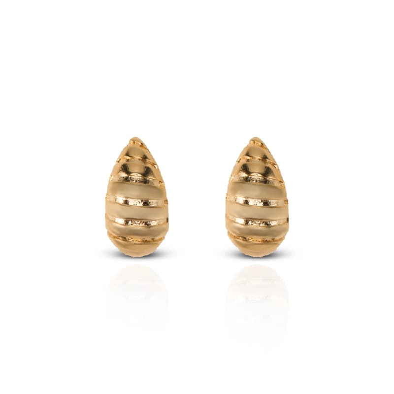 Women's Golden Croissant Stud Earring