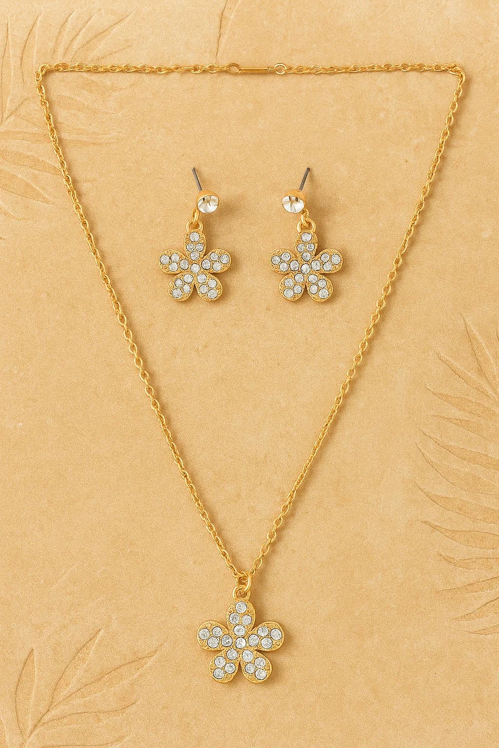 Women's Gold Casual Pendants & Earring Set
