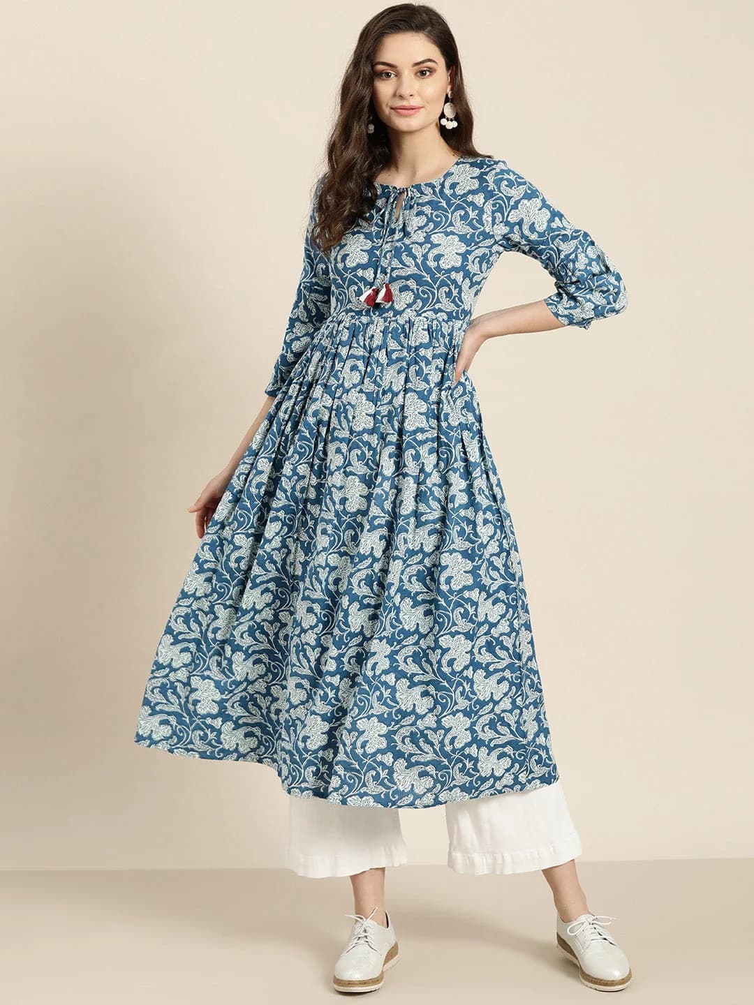 Women's Blue Festive Printed Regular Fit Kurta
