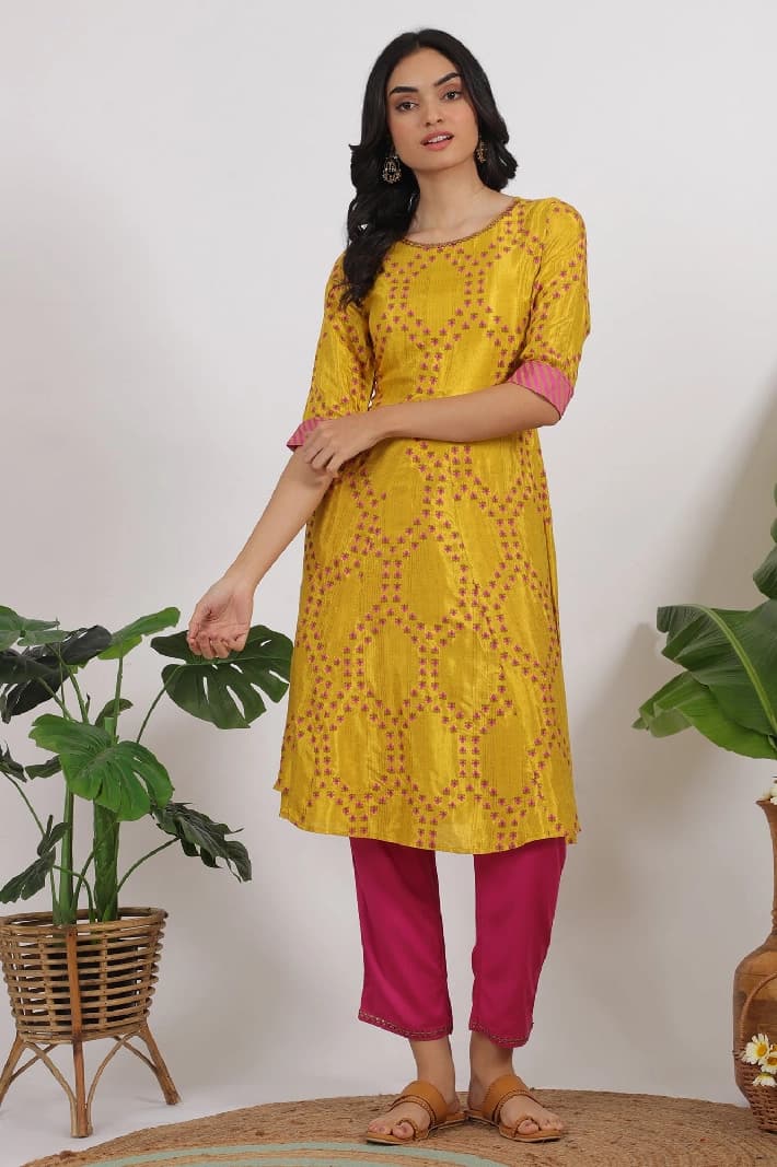 Women's Yellow Festive Printed Regular Fit Kurta