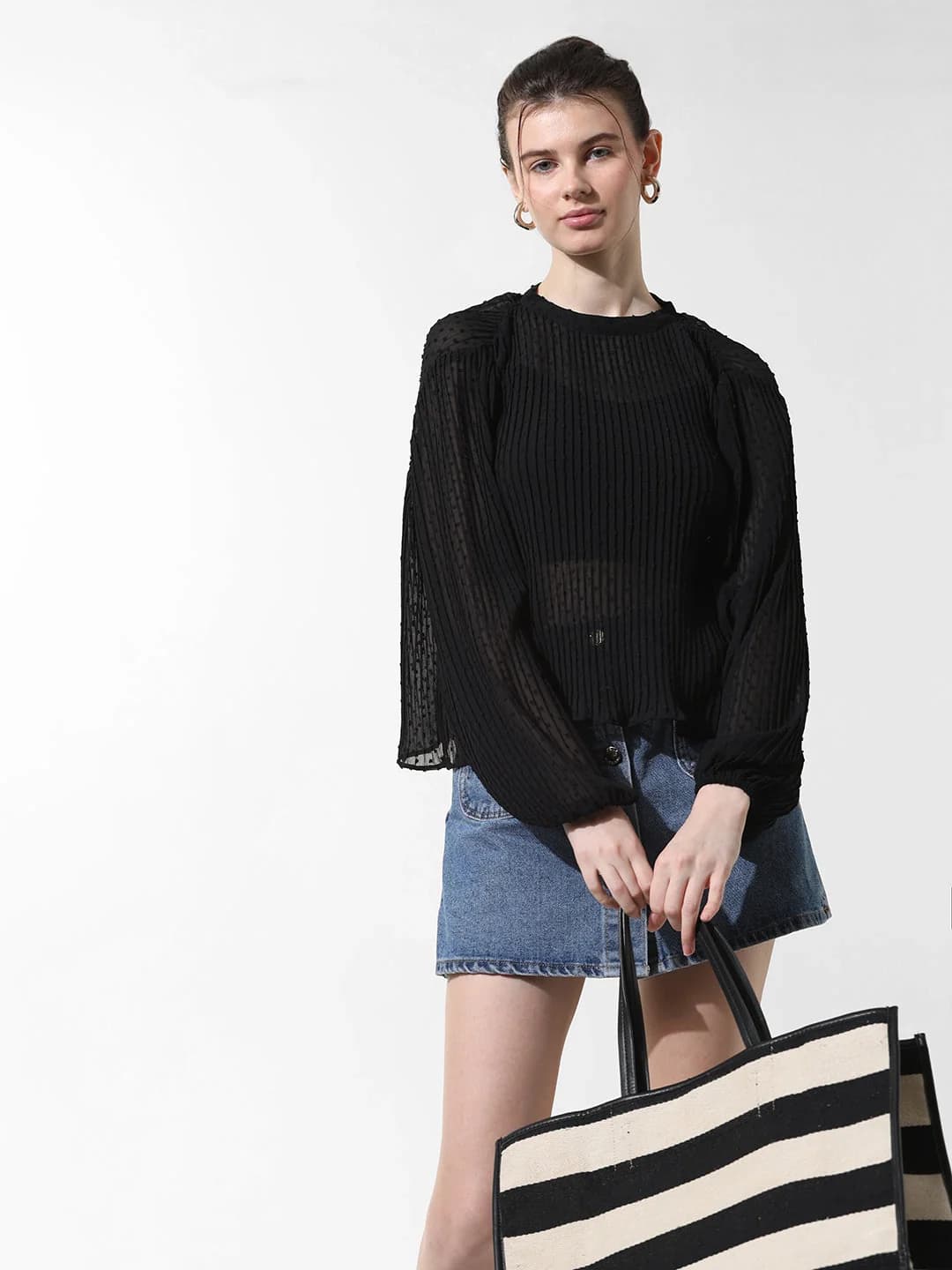 Women's Black Casual Solid Top