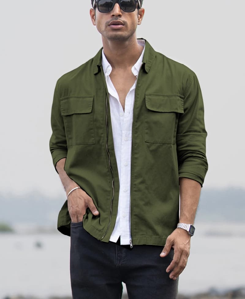 Men's Green Casual Solid Regular Fit Shirt