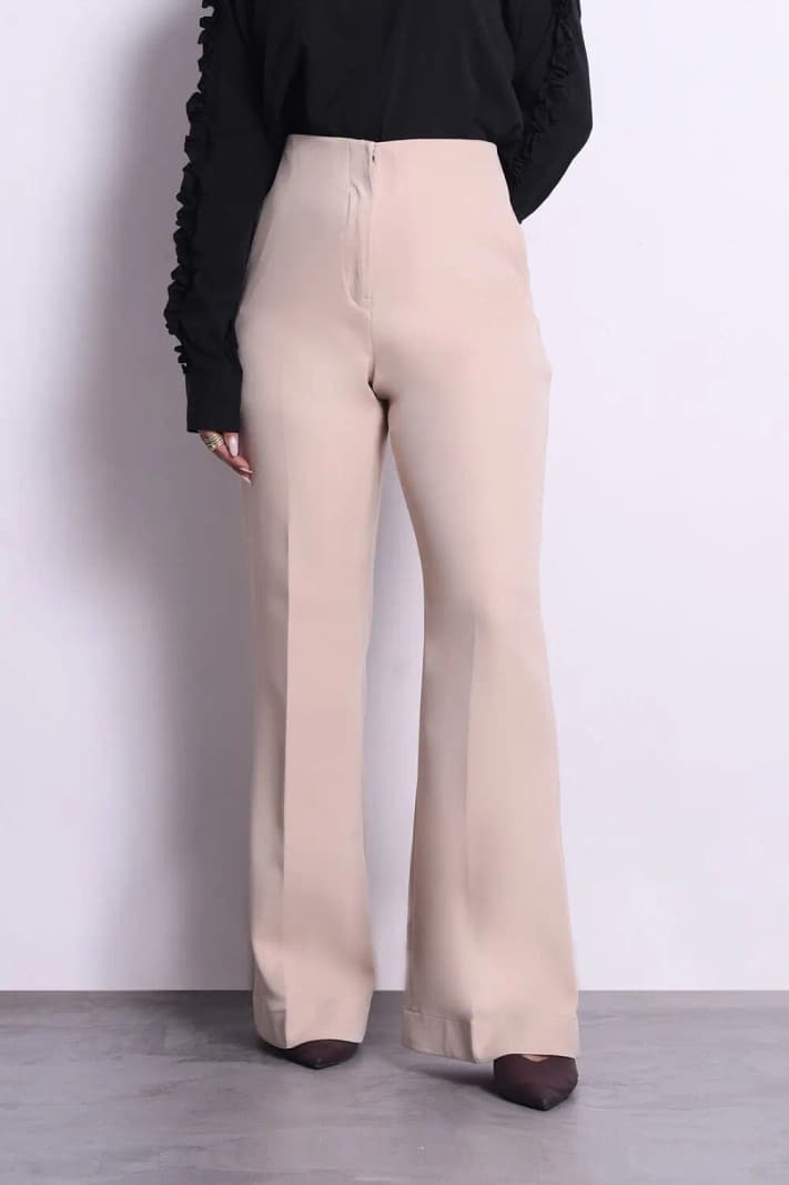 Women's Beige Formal Solid Bootcut Fit Trouser