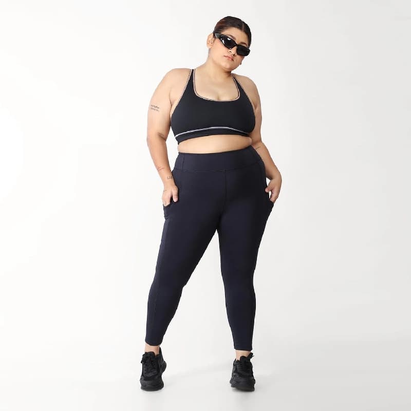 Women's Black Sports Solid Skinny Fit Legging