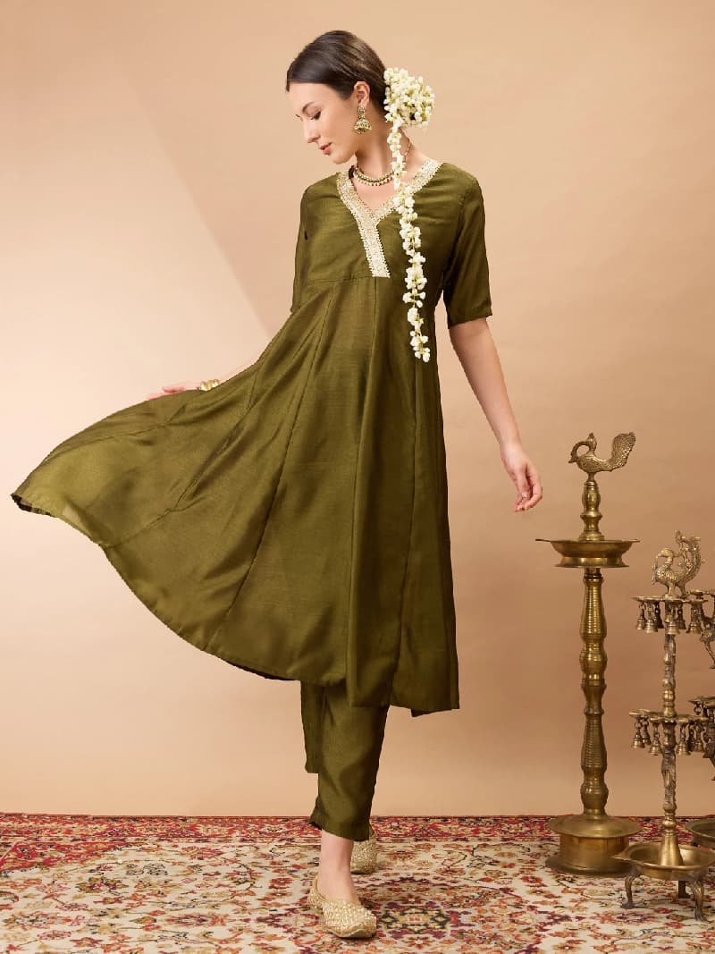 Women's Green Casual Kurta Set