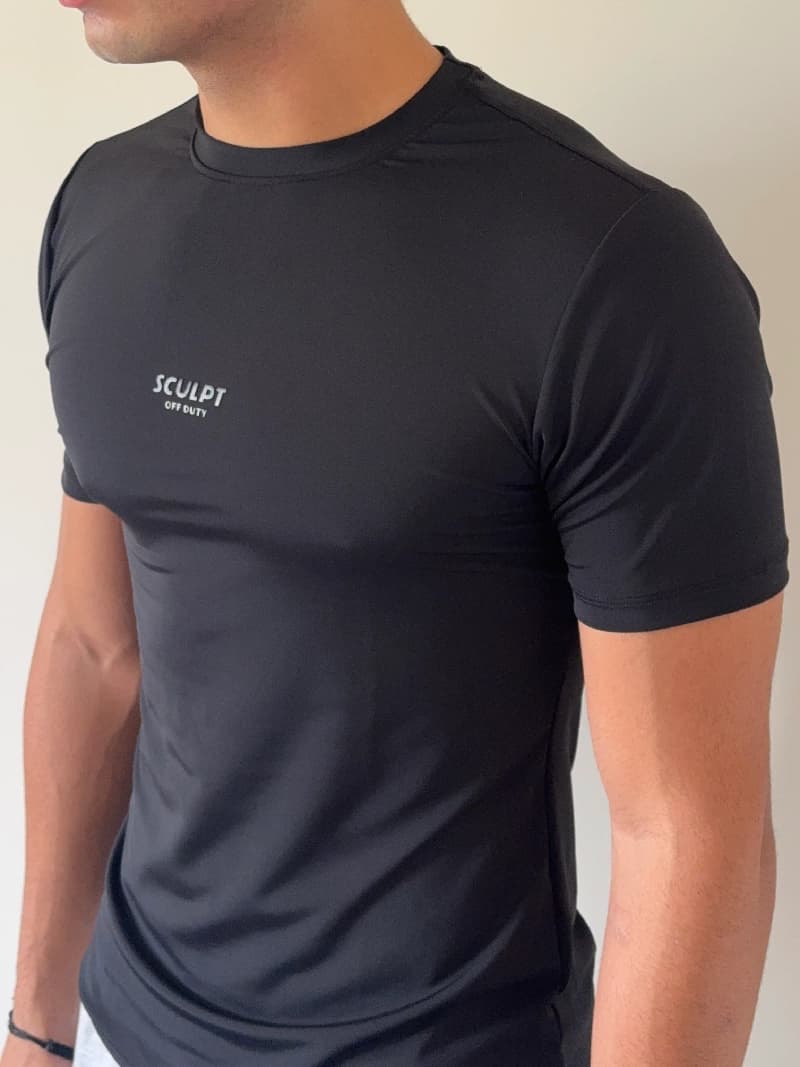 Men's Black Casual Solid Slim Fit Tshirt