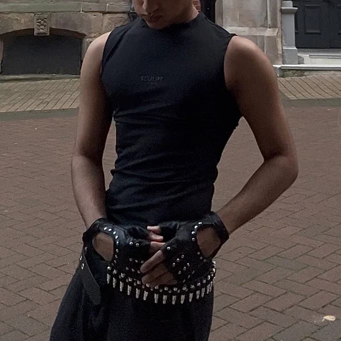 Men's Black Casual Solid Slim Fit Tank