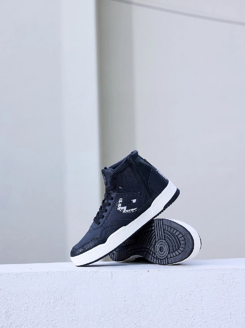 Men's Casual Leather Hoop Star OG High Black Sneakers