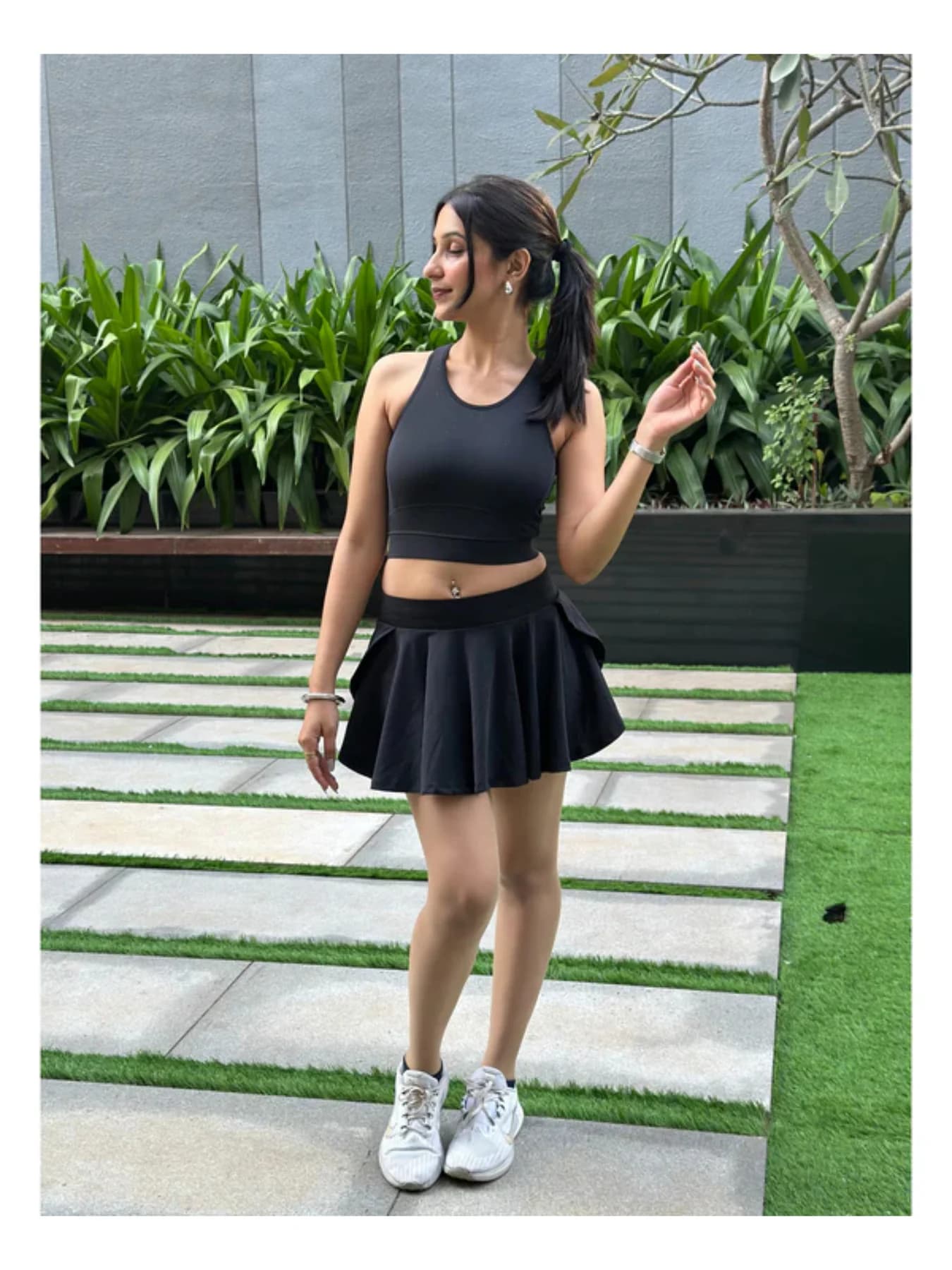 Women's Black Sports Solid Regular Fit Skort