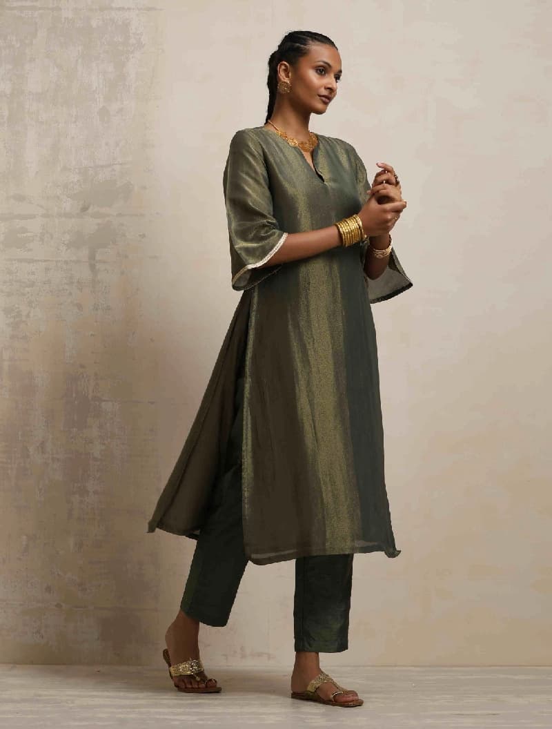 Women's Green Casual Regular Fit Kurta Set