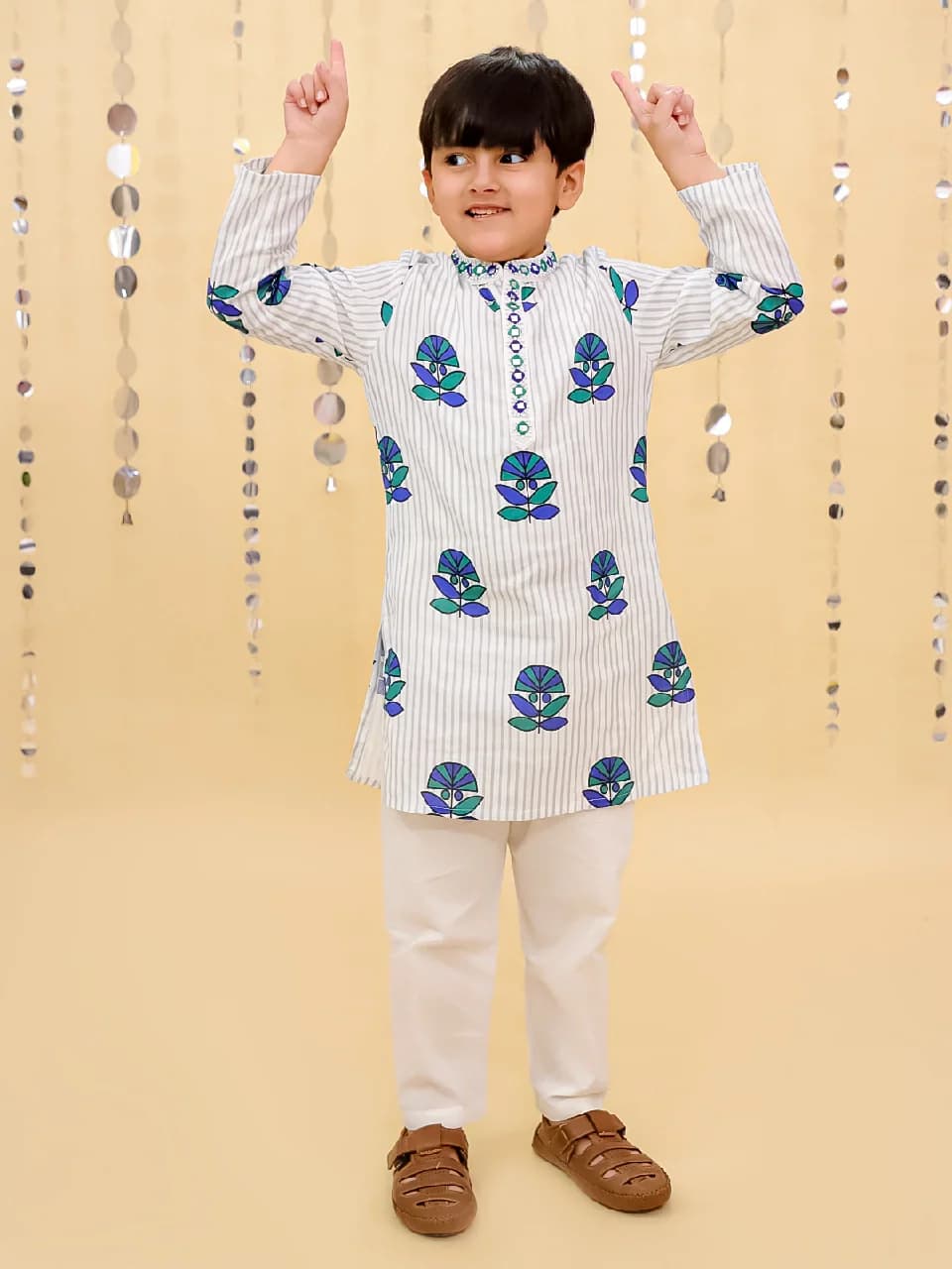 Boys Festive Shor-Gul White Kurta Pyjama Set