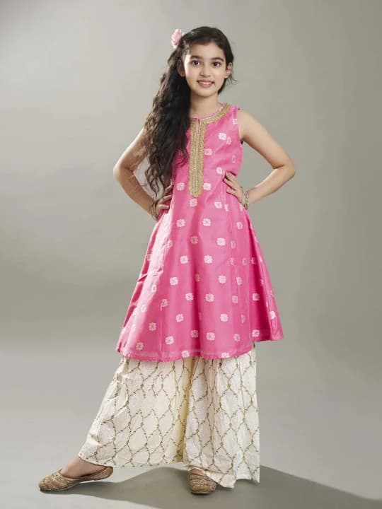 Girls Ethnic Motifs Woven Design Kurta with Sharara