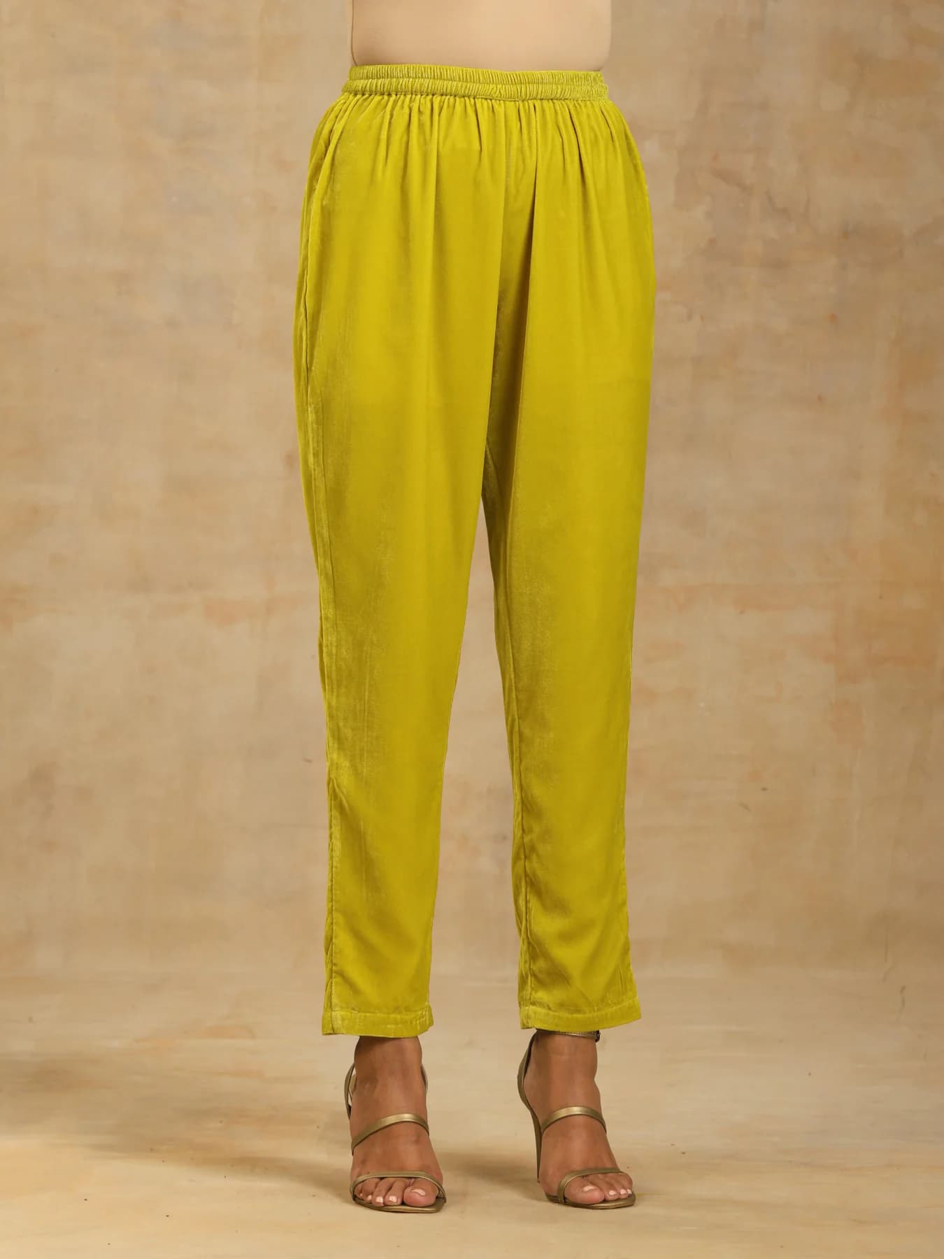 Women's Yellow Casual Solid Regular Fit Trouser