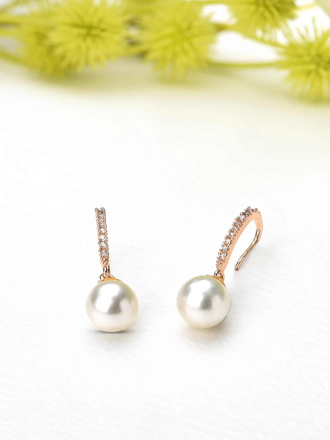 Women's Rose Gold Cubic Zirconia & Pearl Drop Earring