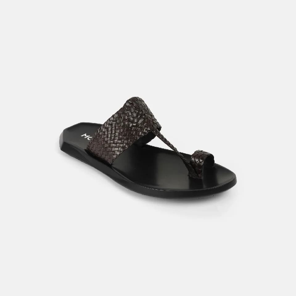 Men's Brown Casual Leather Round Toe Kolhapuri Chappal