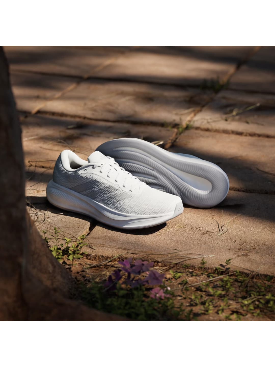 Unisex White Casual Textile Response Runner 2 Sport Shoes