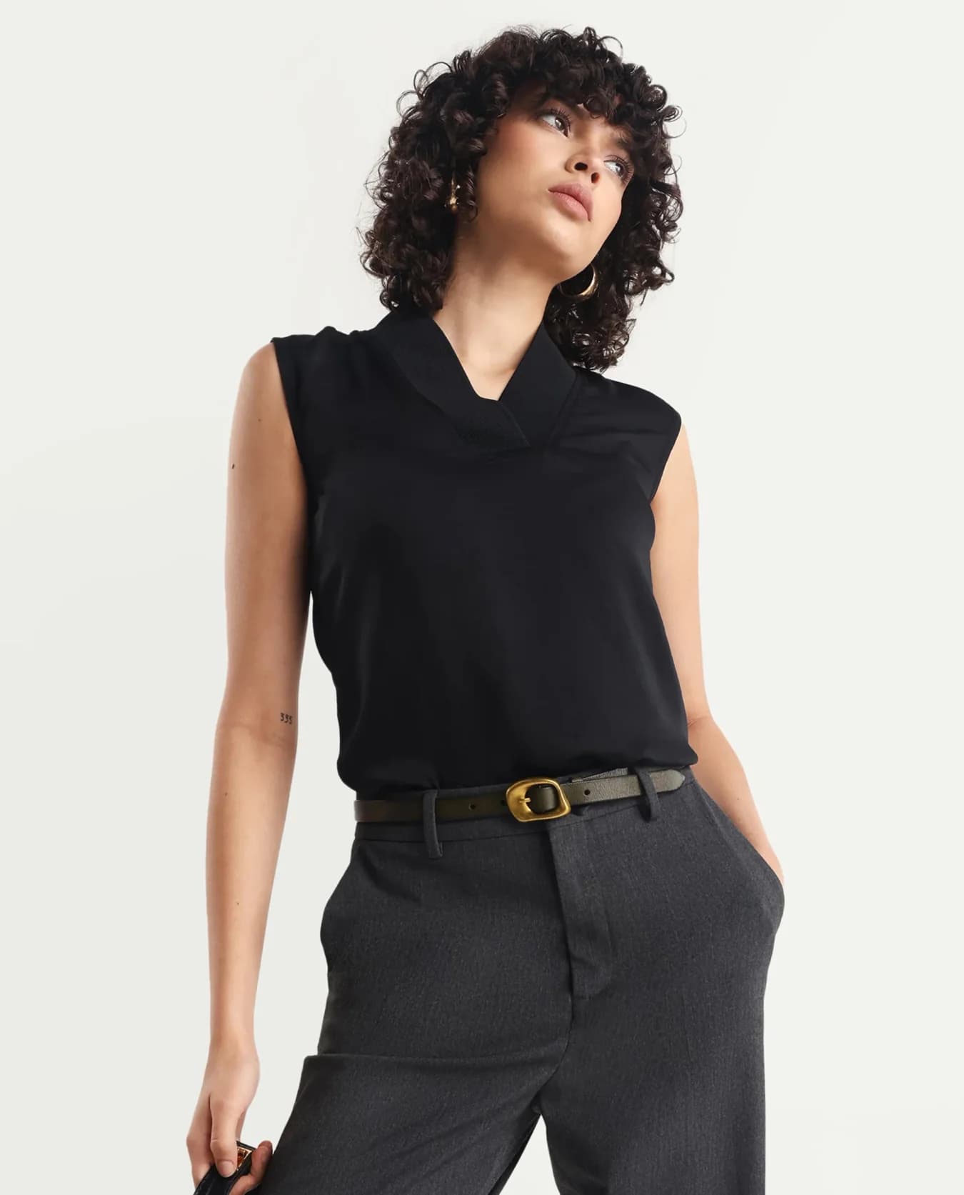 Women's Black Casual Solid Regular Fit Top