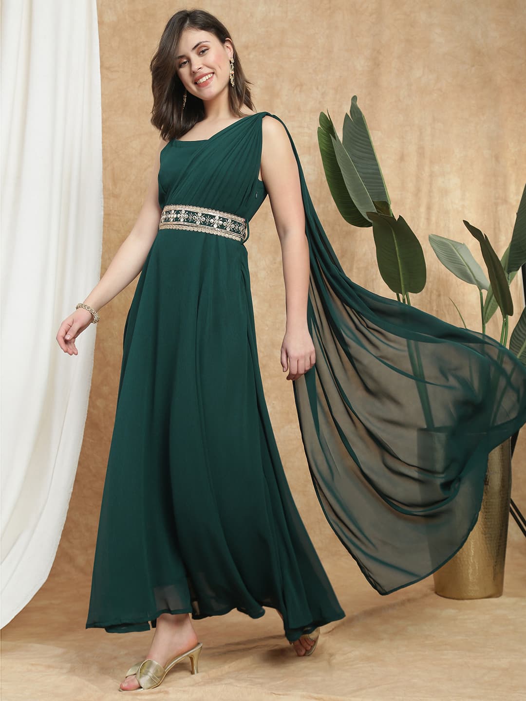 Women's Green Casual Solid Flared Fit Dress
