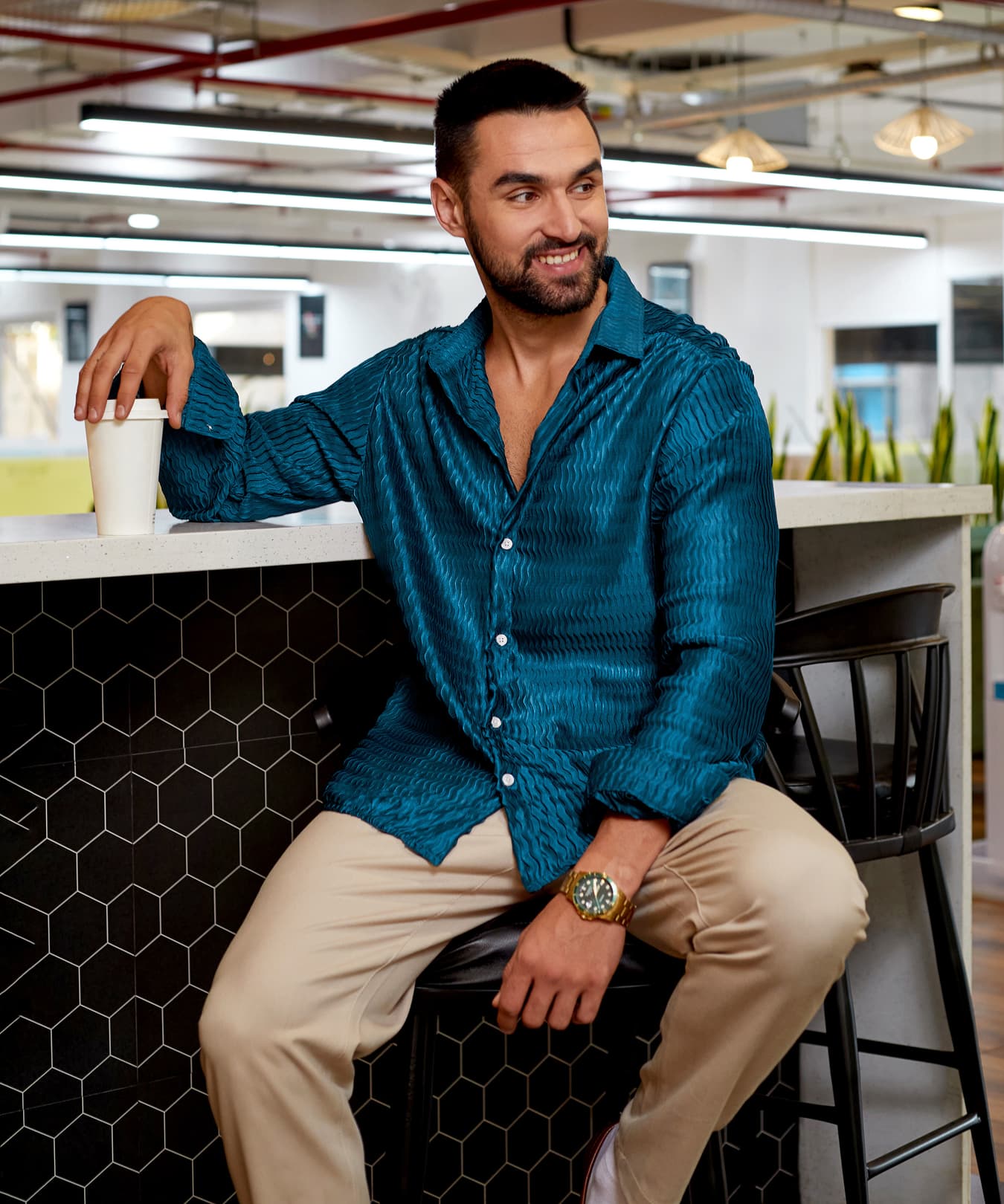 Men's Blue Casual Solid Regular Fit Shirt