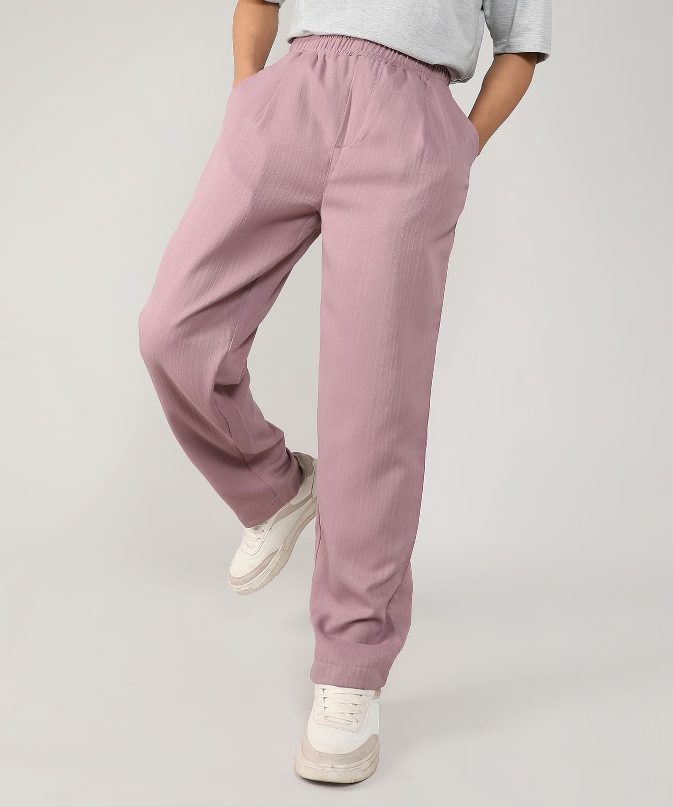Men's Pink Casual Solid Regular Fit Trouser
