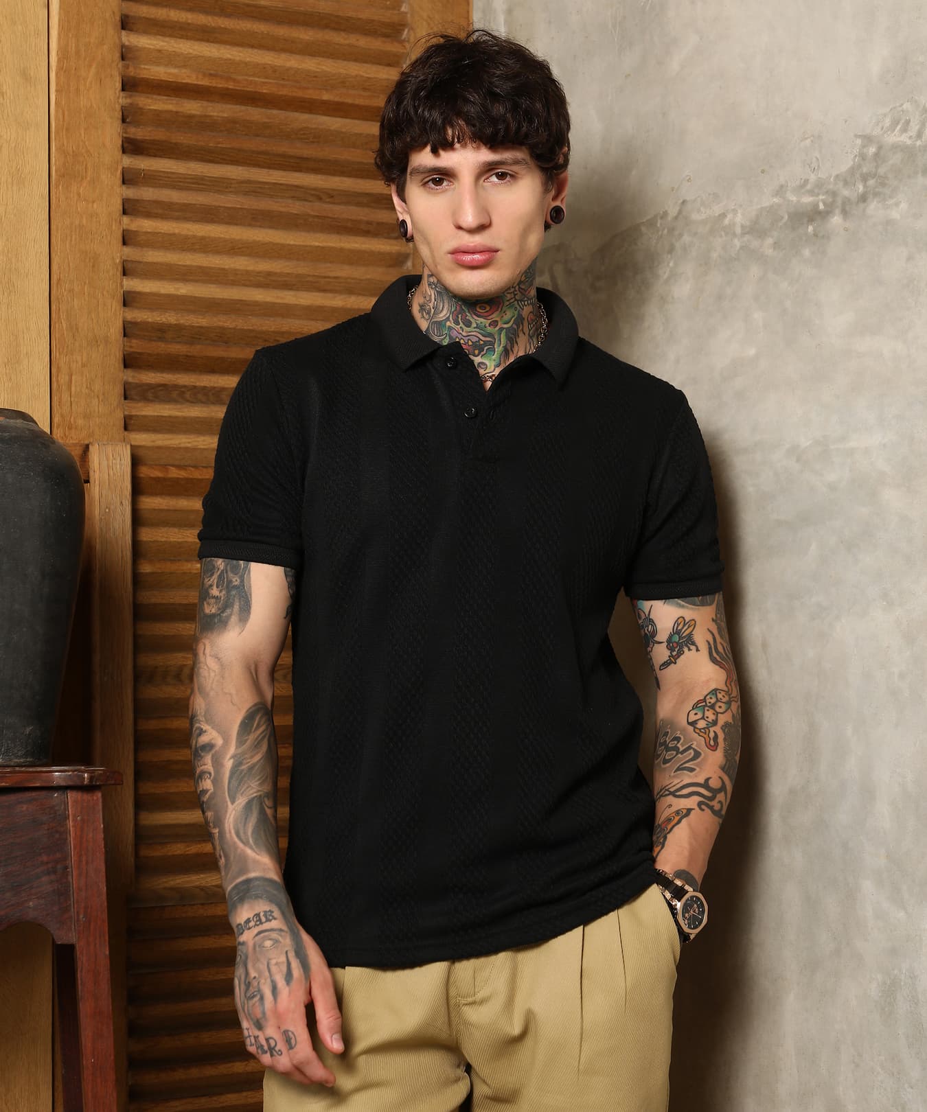 Men's Black Casual Solid Regular Fit Tshirt